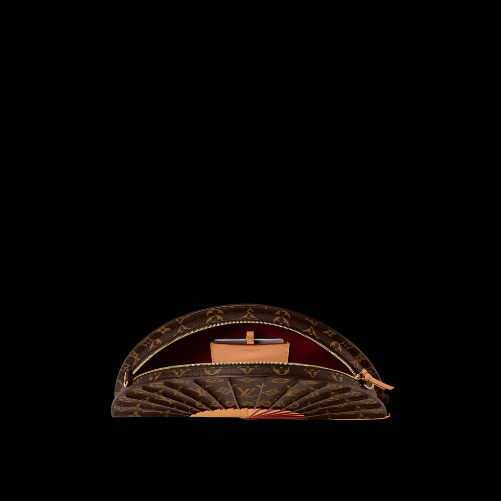 LOUIS Vuitton FAN