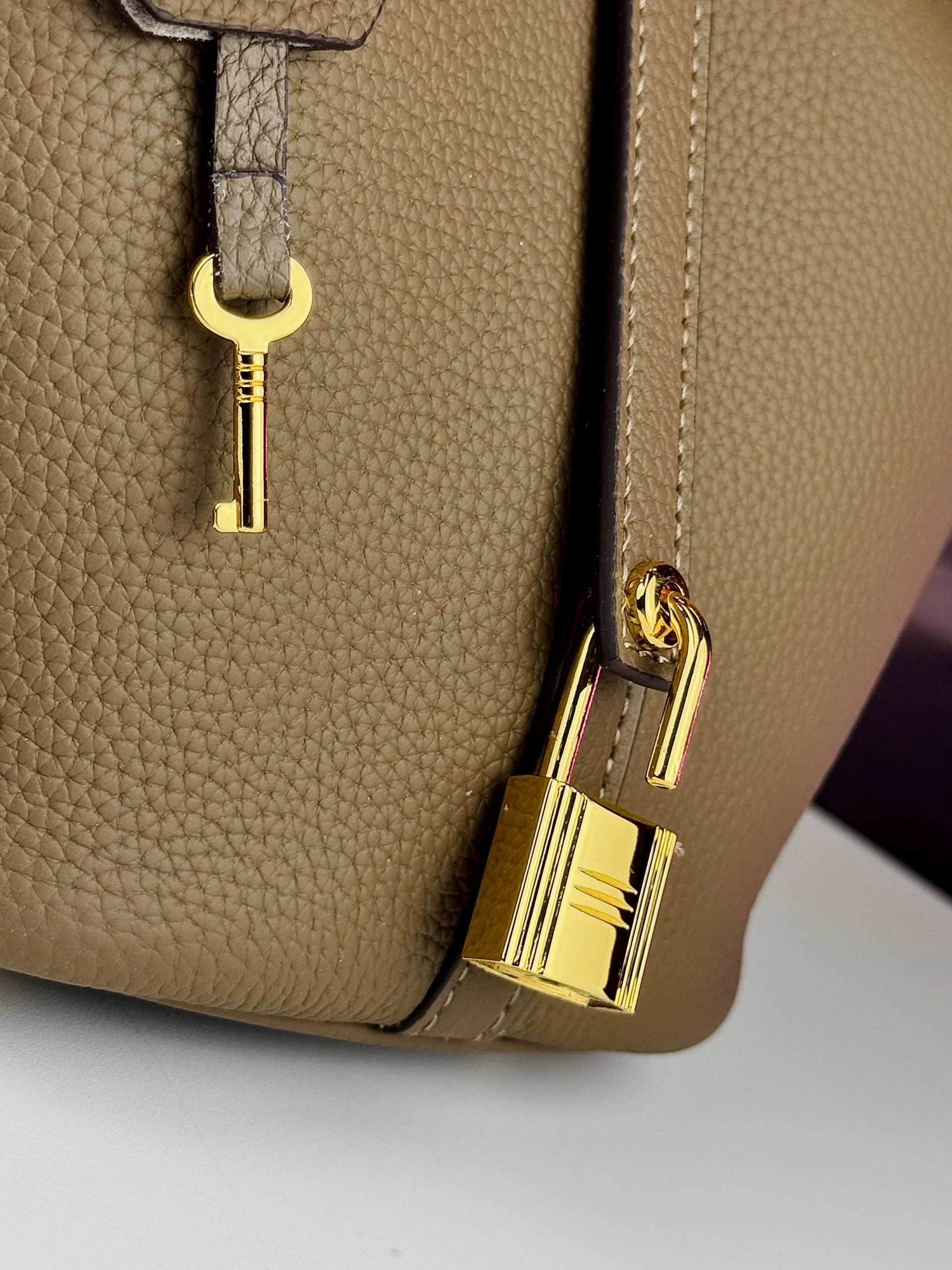Hermès Picotin Lock 18
