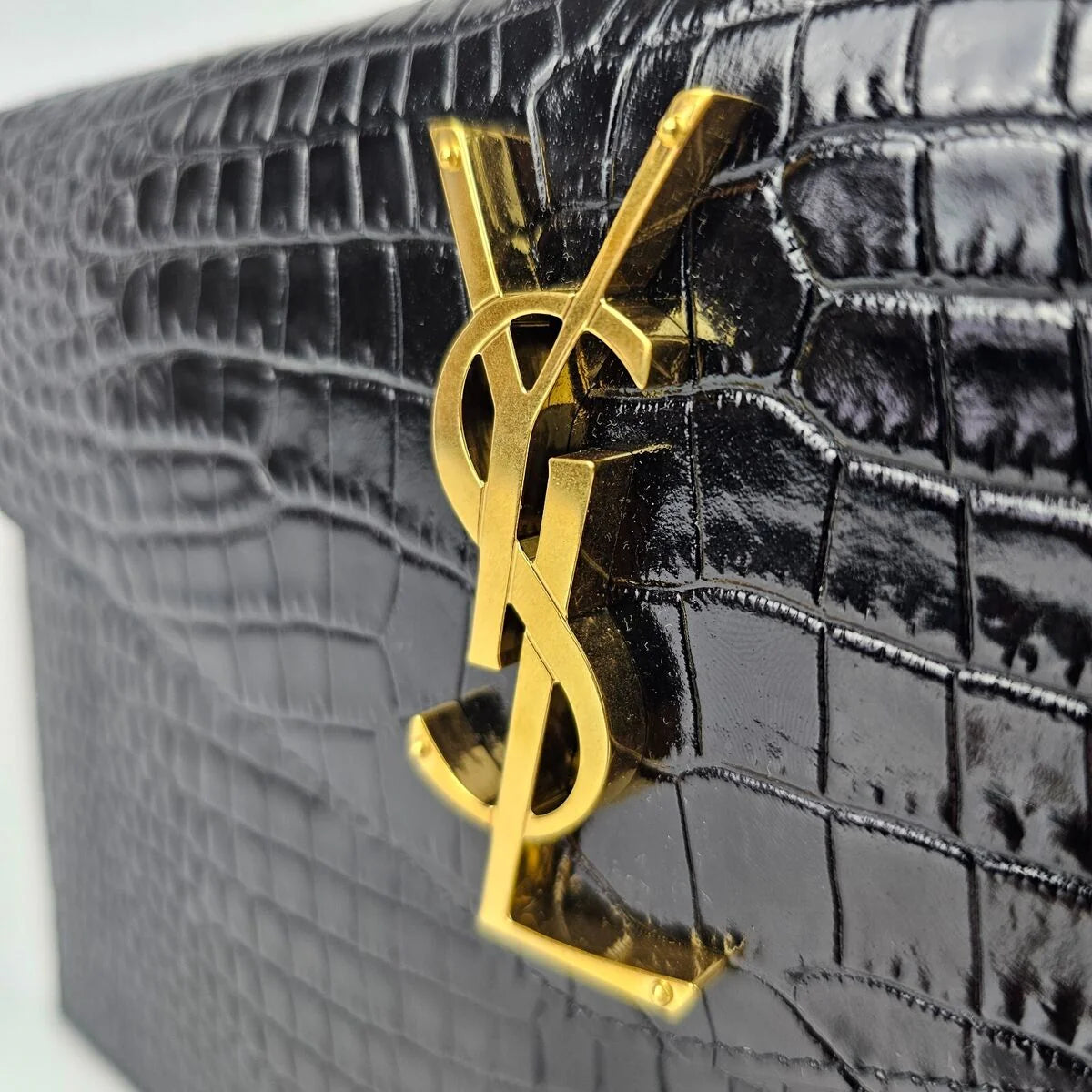 SAINT LAURENT pouch