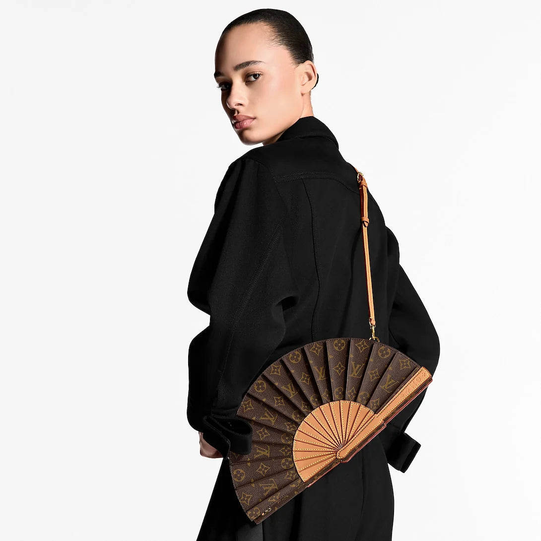 LOUIS Vuitton FAN