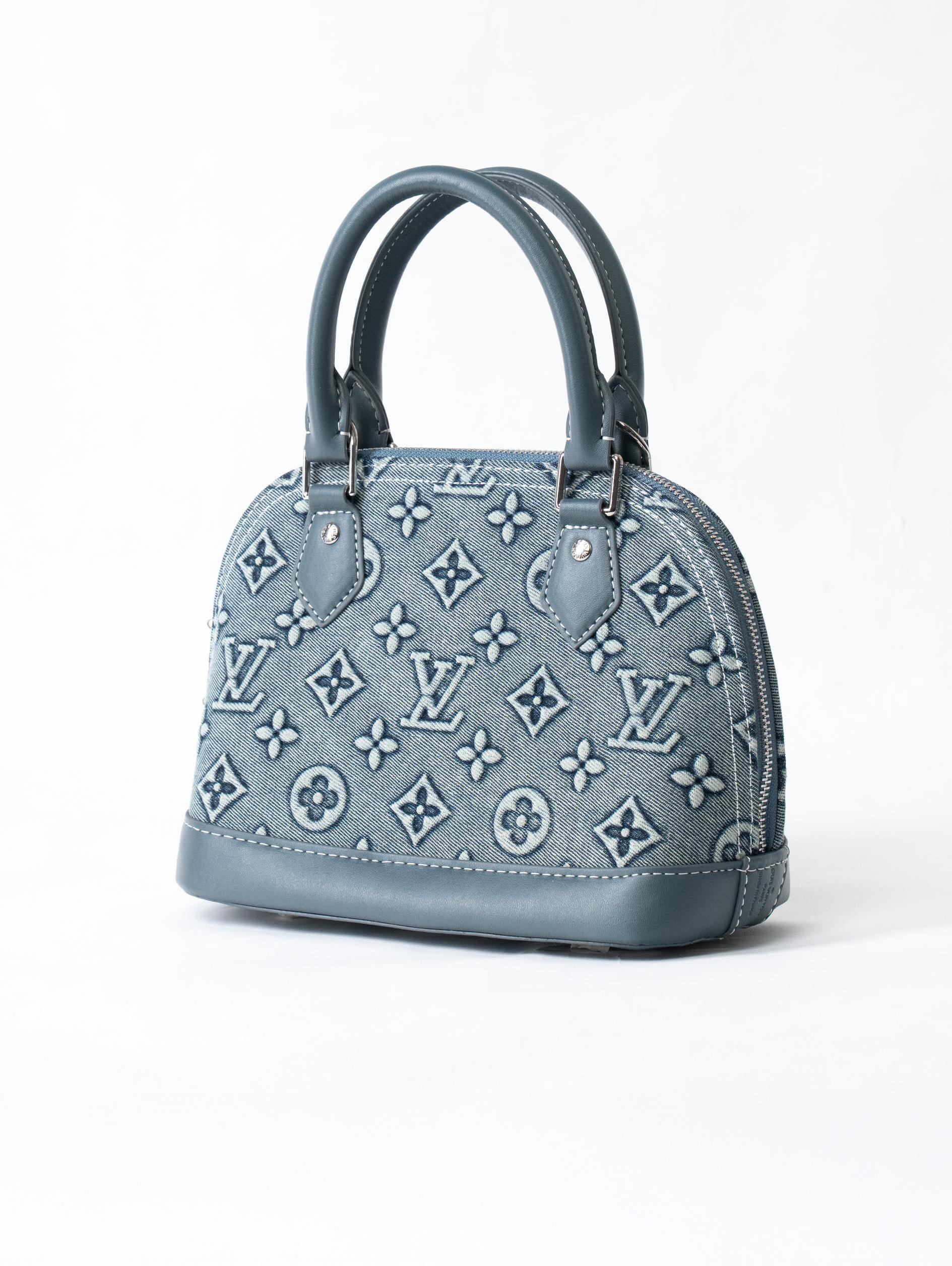 Louis Vuitton - Blue