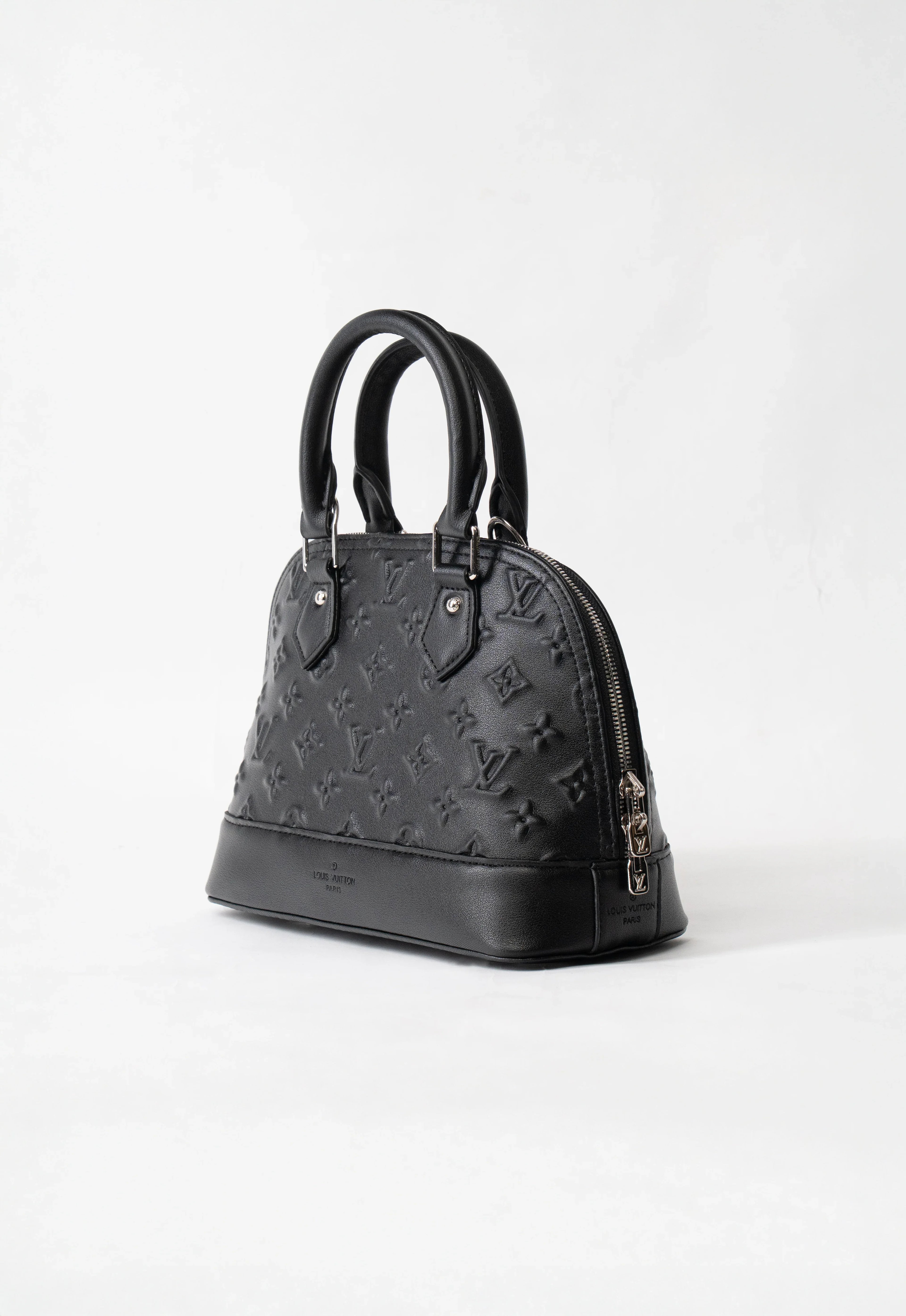 Louis Vuitton - Black - Medium