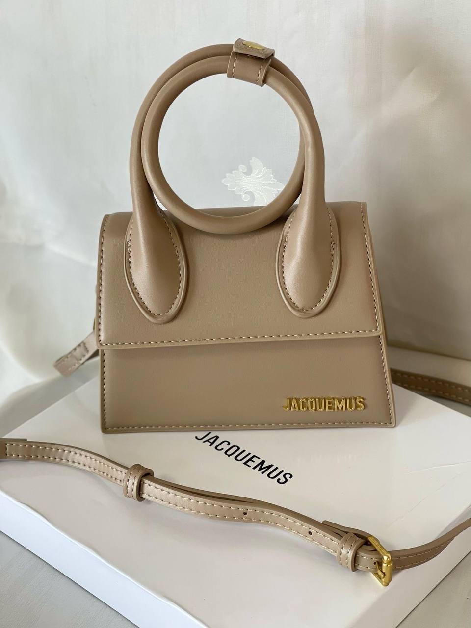Jacquemus – Le Chiquito Noeud Top-Handle Bag