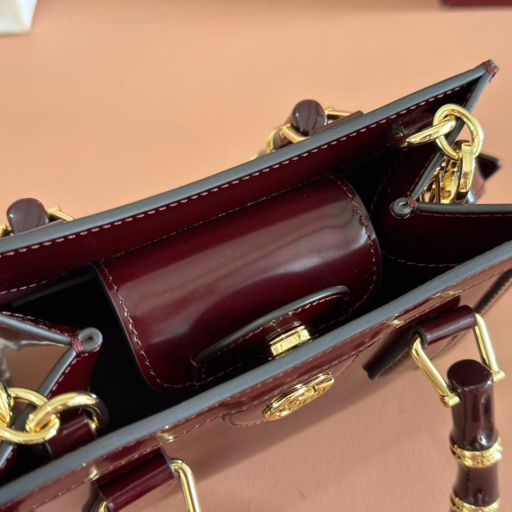 Gucci Baga